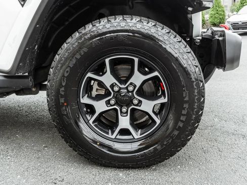 Used 2021 Jeep Wrangler Rubicon w/ Uconnect 4C Nav & Sound Group AWD/4WD image 5