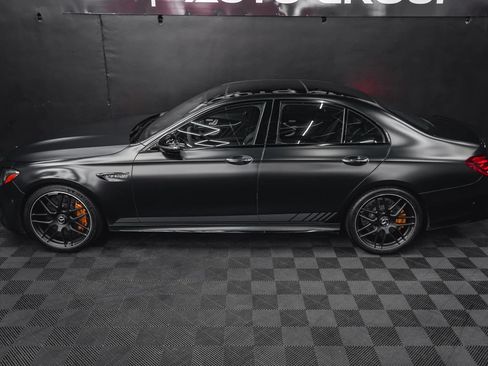 Used 2018 Mercedes-Benz E 63 AMG S image 29