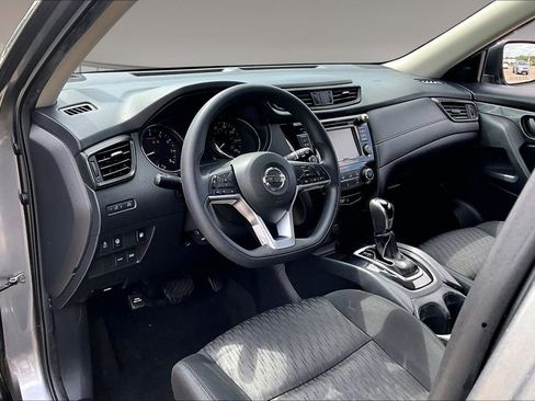 Used 2019 Nissan Rogue S FWD image 13