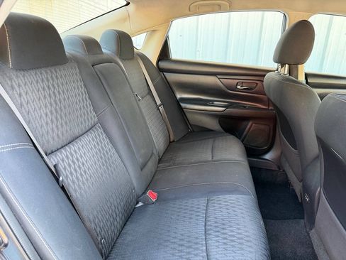 Used 2018 Nissan Altima 2.5 S w/ S Convenience Package FWD image 16