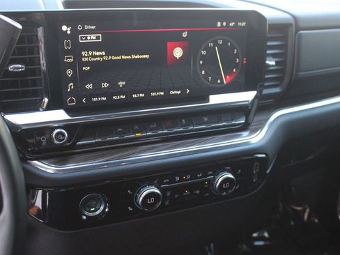 Used 2024 GMC Sierra 1500 Elevation image 20