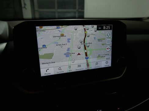 Used 2022 Nissan Rogue Platinum w/ Head-Up Display Package image 31