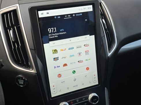 Used 2024 Ford Edge SEL w/ Convenience Package image 29