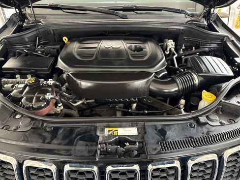 Used 2017 Jeep Grand Cherokee Limited AWD/4WD image 20