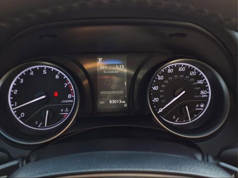 Used 2021 Toyota Camry SE image 19