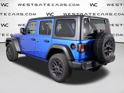 Used 2026 Jeep Wrangler Unlimited Sport AWD/4WD image 38