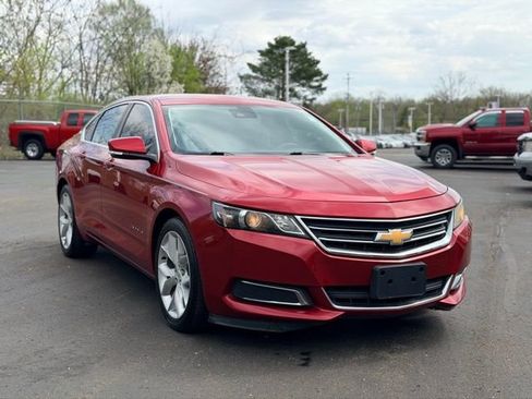 Used 2014 Chevrolet Impala LT FWD image 2