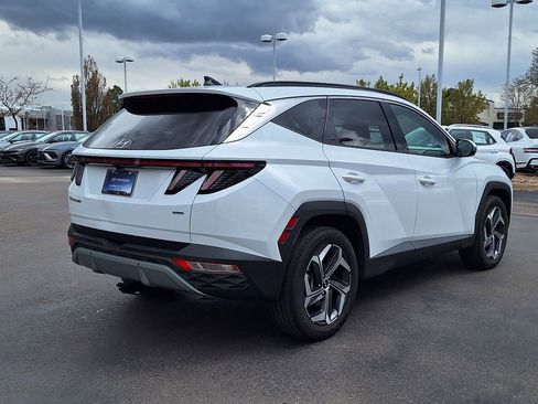 Used 2022 Hyundai Tucson Limited AWD/4WD image 3