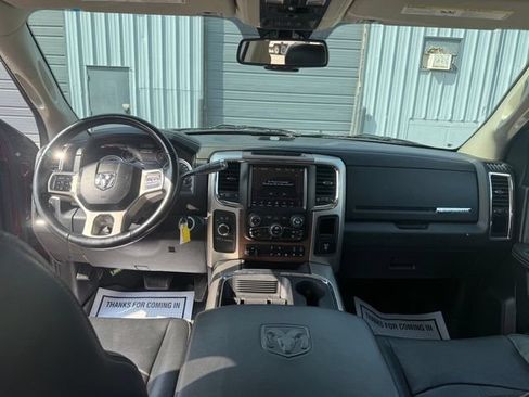 Used 2018 RAM 2500 Laramie w/ Convenience Group AWD/4WD image 15