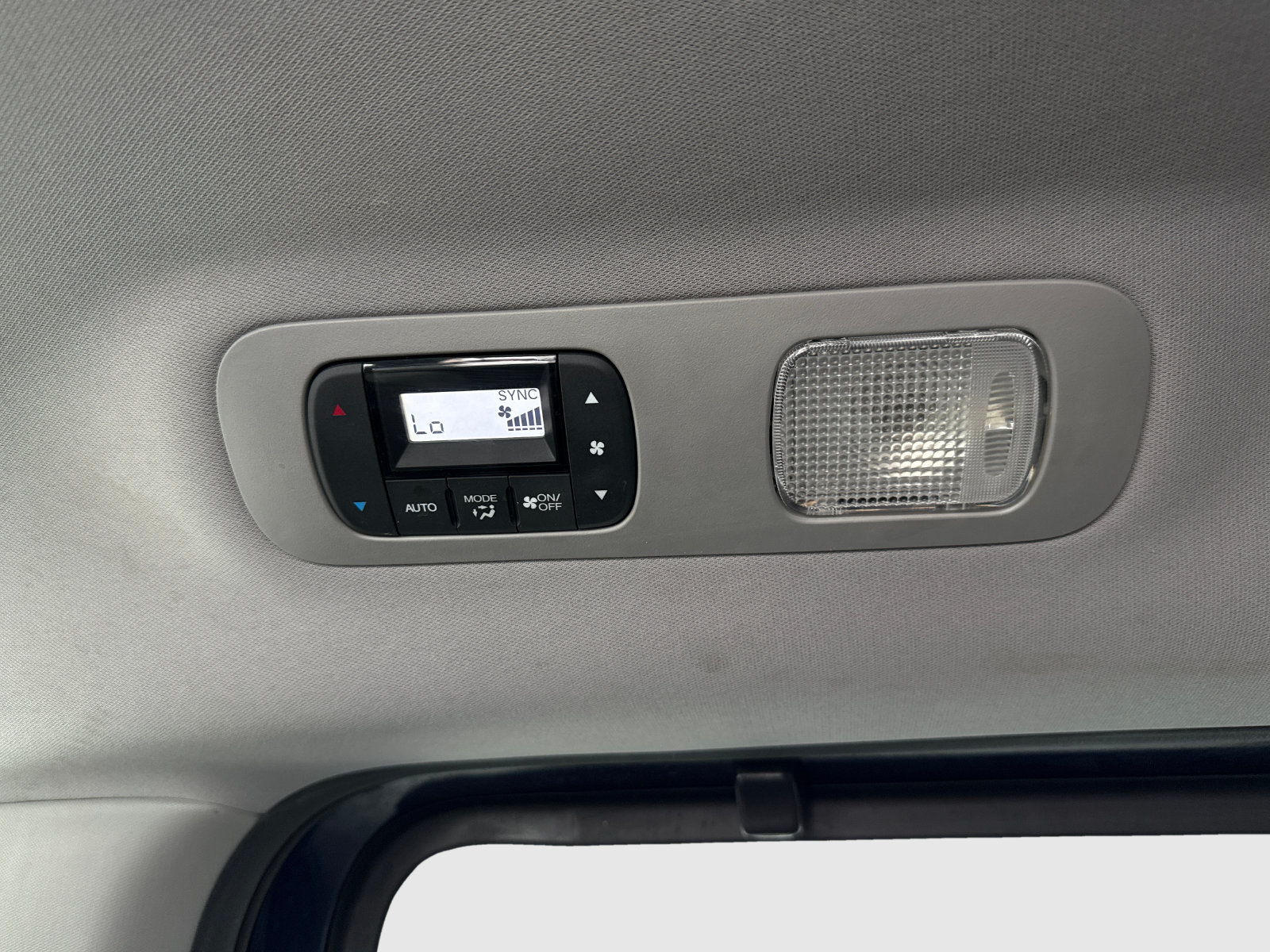 Used 2021 Honda Odyssey EX-L image 38