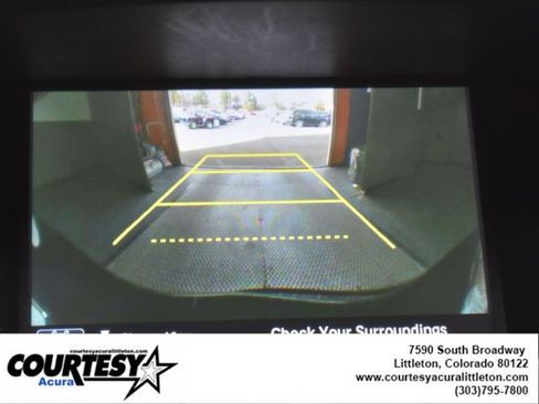 Used 2017 Acura MDX SH-AWD image 16