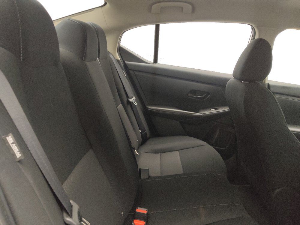 Used 2025 Nissan Sentra SV FWD image 19