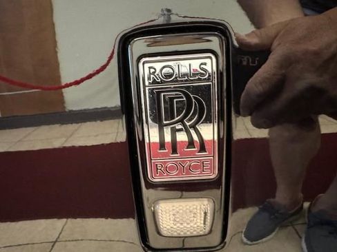 Used 2018 Rolls-Royce Dawn image 26