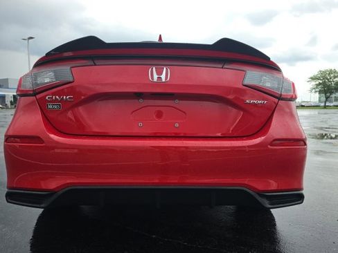 Used 2025 Honda Civic Sport image 7