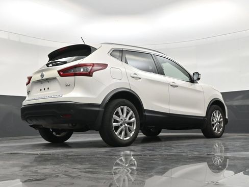 Used 2021 Nissan Rogue Sport SV FWD image 23