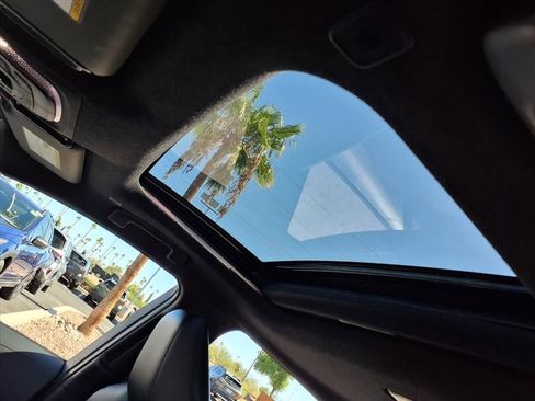 Used 2025 Toyota Corolla XSE image 3