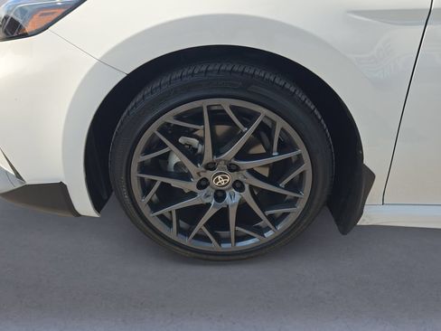 Used 2026 Toyota Camry SE w/ Convenience Package FWD image 10