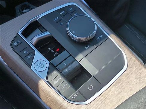 New 2026 BMW 330i Sedan w/ Convenience Package image 12