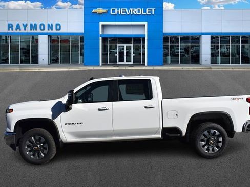 New 2025 Chevrolet Silverado 2500 LT w/ All Star Edition image 7