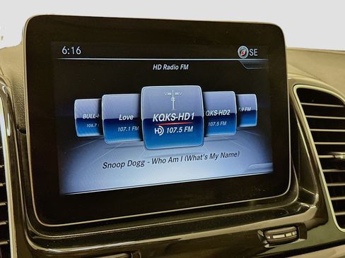 Used 2018 Mercedes-Benz GLS 450 4MATIC image 21
