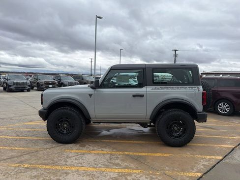 New 2026 Ford Bronco 2-Door w/ Sasquatch Package image 4