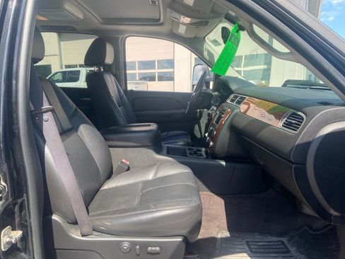Used 2008 Chevrolet Silverado 3500 LTZ AWD/4WD image 9