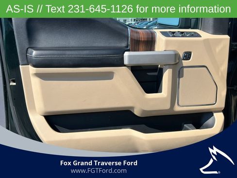 Used 2015 Ford F150 Lariat w/ Equipment Group 502A Luxury AWD/4WD image 15
