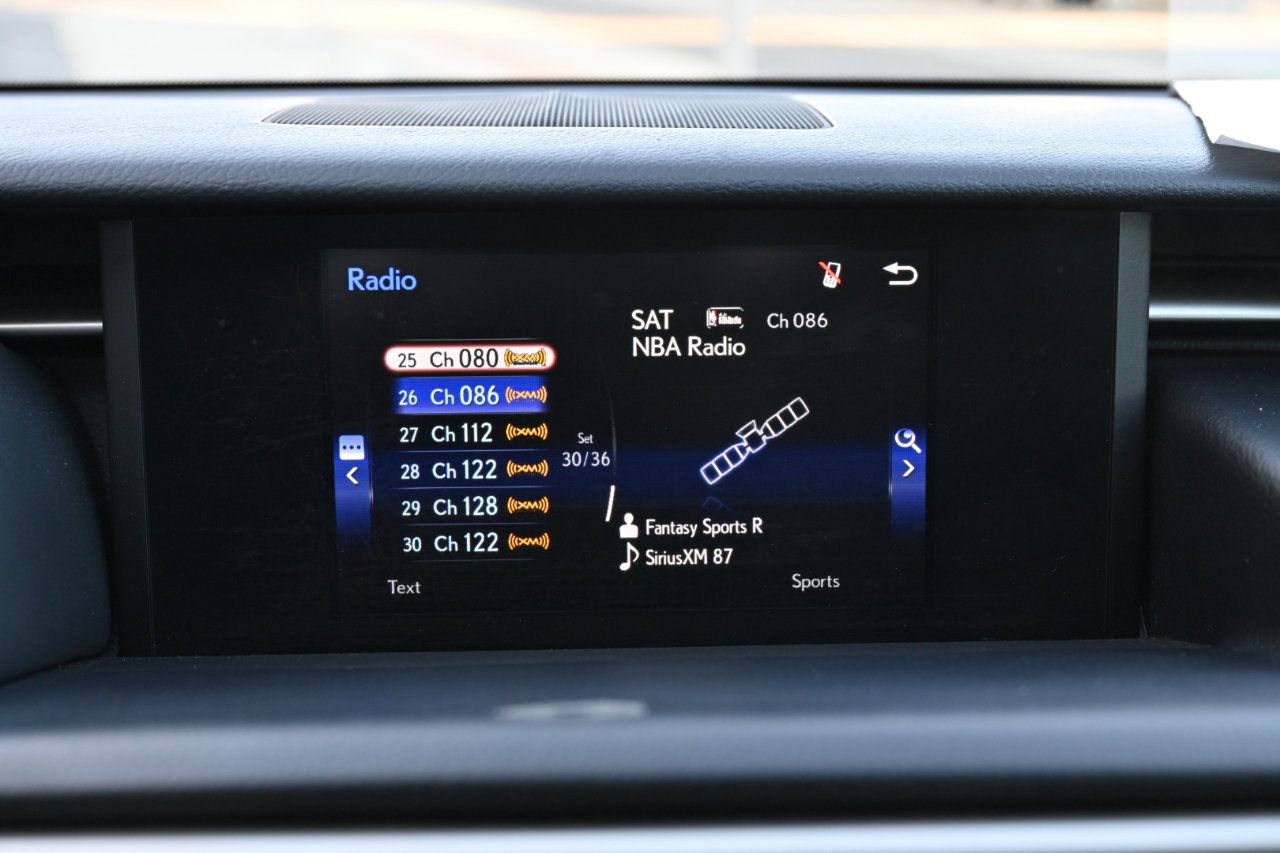 Used 2015 Lexus IS 250 w/ Premium Package RWD image 22