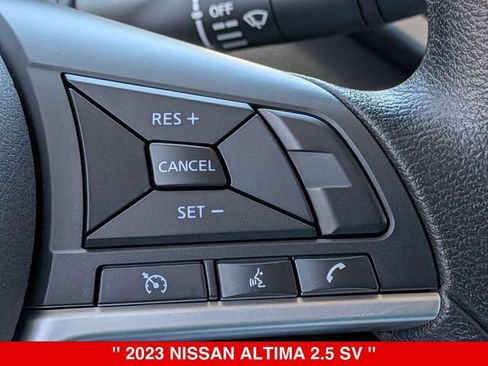 Used 2023 Nissan Altima 2.5 SV AWD/4WD image 21