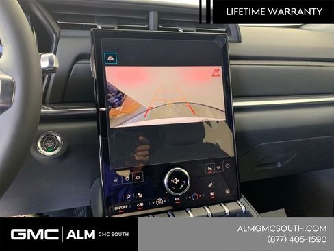 New 2026 GMC Terrain Elevation image 22