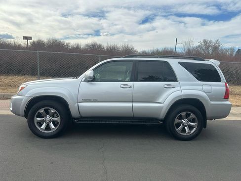 Used 2008 Toyota 4Runner Limited image 2