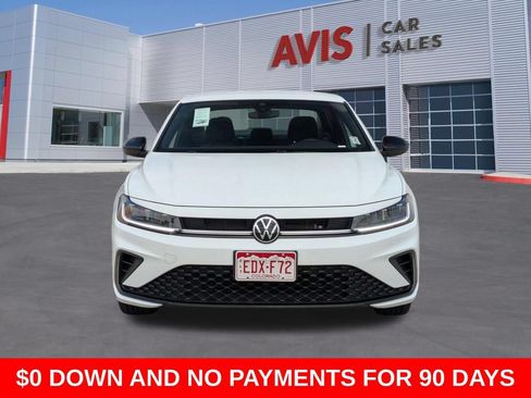 Used 2025 Volkswagen Jetta Sport FWD image 2