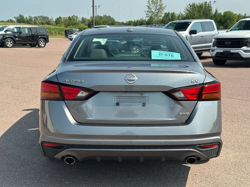 Used 2023 Nissan Altima 2.5 SV w/ SV Premium Package AWD/4WD image 36