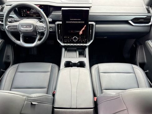 Used 2024 GMC Acadia Elevation w/ Trailering Package FWD image 13