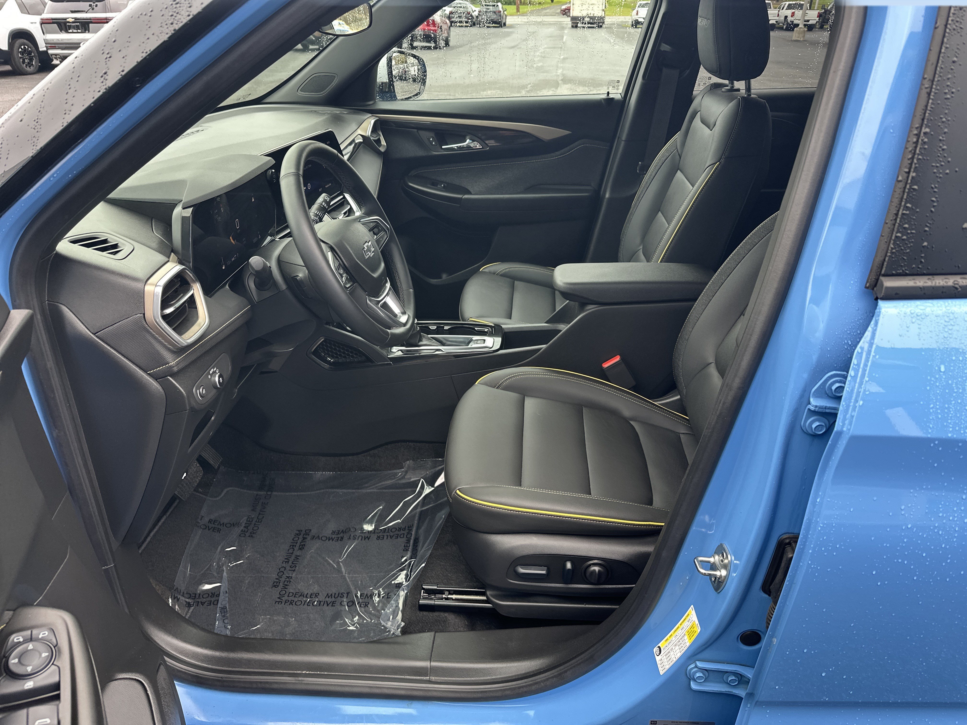 Certified 2024 Chevrolet TrailBlazer ACTIV w/ Driver Confidence Package AWD/4WD image 9