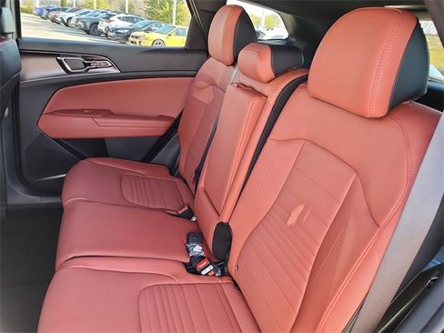 New 2026 Kia Sportage SX image 15