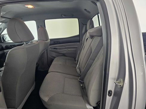 Used 2015 Toyota Tacoma PreRunner w/ Convenience Package RWD image 16