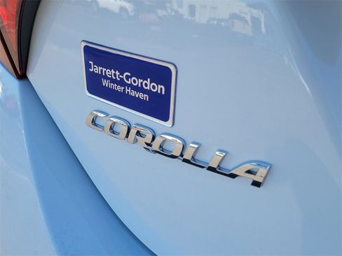 Used 2018 Toyota Corolla L image 6
