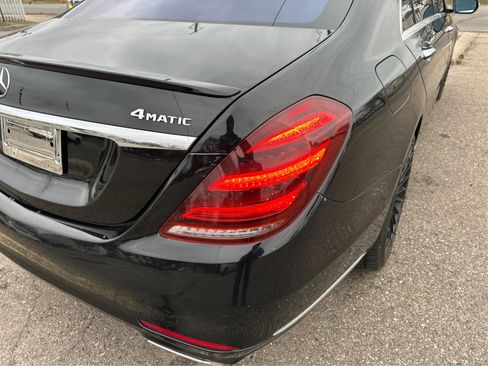 Used 2017 Mercedes-Benz S 550 4MATIC Sedan image 34