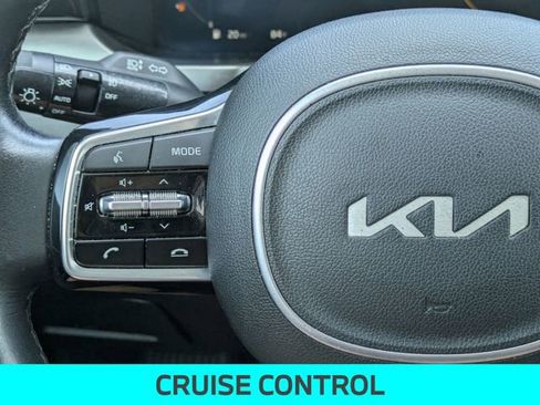 Used 2023 Kia Sorento SX FWD image 18