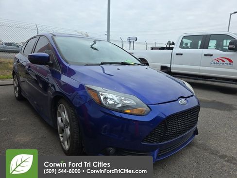 Used 2014 Ford Focus ST image 1