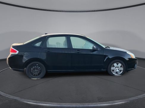 Used 2010 Ford Focus S FWD image 9