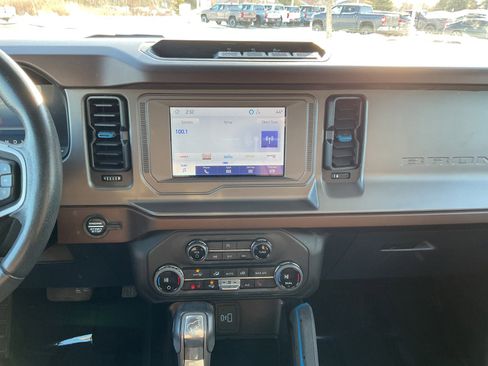 Used 2023 Ford Bronco Outer Banks image 18