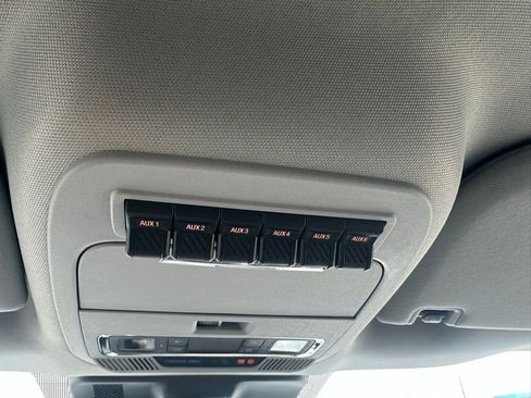 Used 2023 Ford F350 Lariat w/ Sport Appearance Package image 12