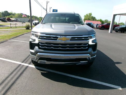 New 2026 Chevrolet Silverado 1500 LTZ w/ LTZ Premium Package image 9