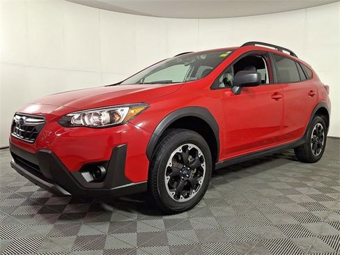 Certified 2023 Subaru Crosstrek 2.0i image 6