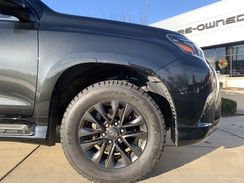 Certified 2023 Lexus GX 460 Premium w/ Premium Package image 13