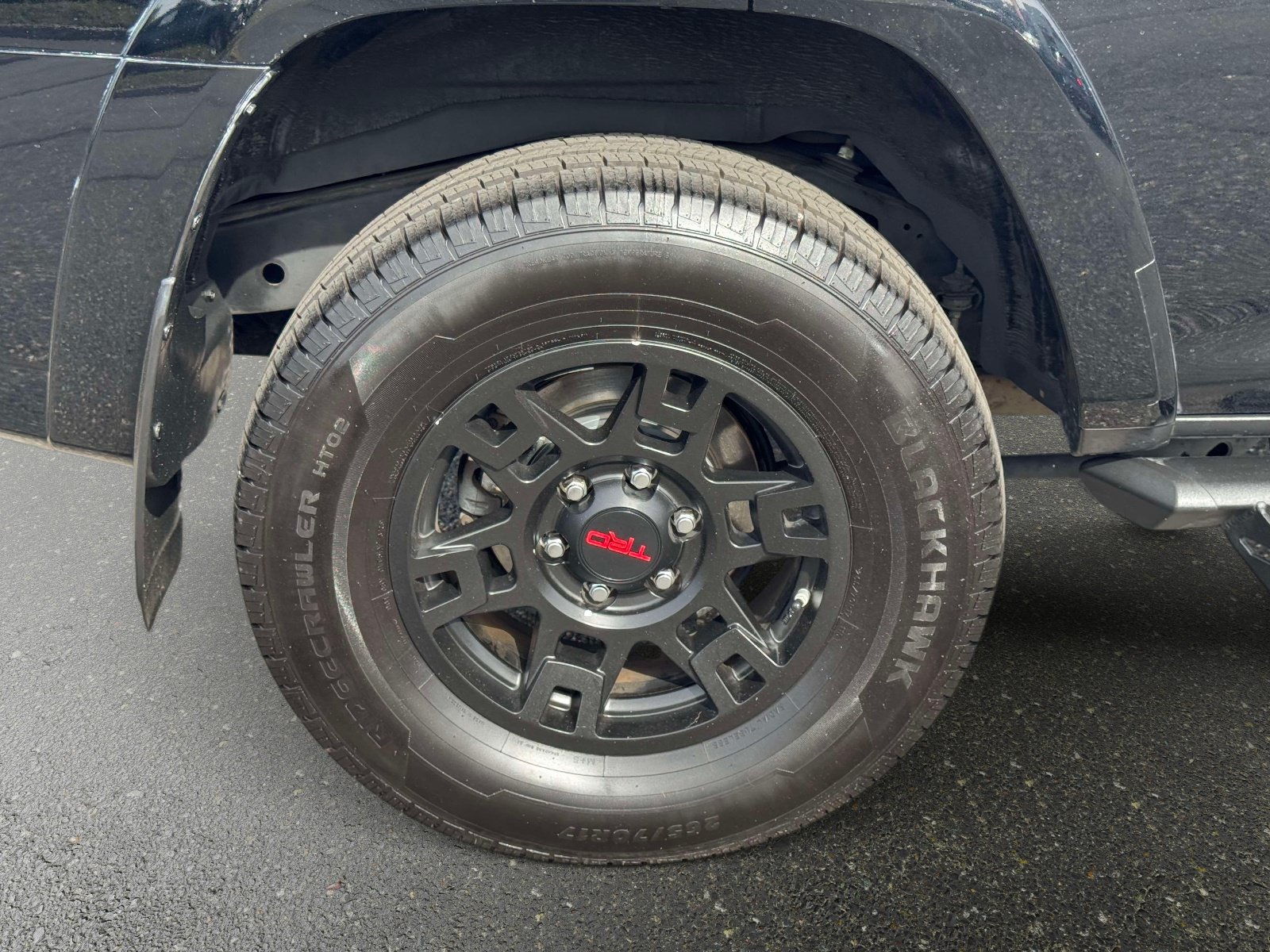 Used 2018 Toyota 4Runner SR5 Premium AWD/4WD image 9