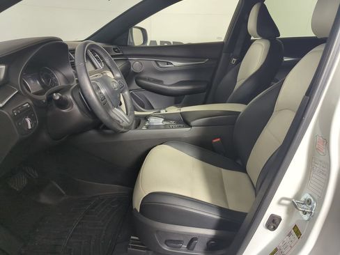 Used 2024 INFINITI QX55 Luxe AWD/4WD image 7