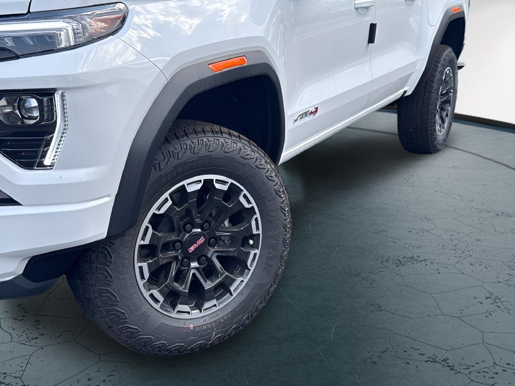New 2026 GMC Canyon AT4 w/ Technology Plus Package AWD/4WD image 2